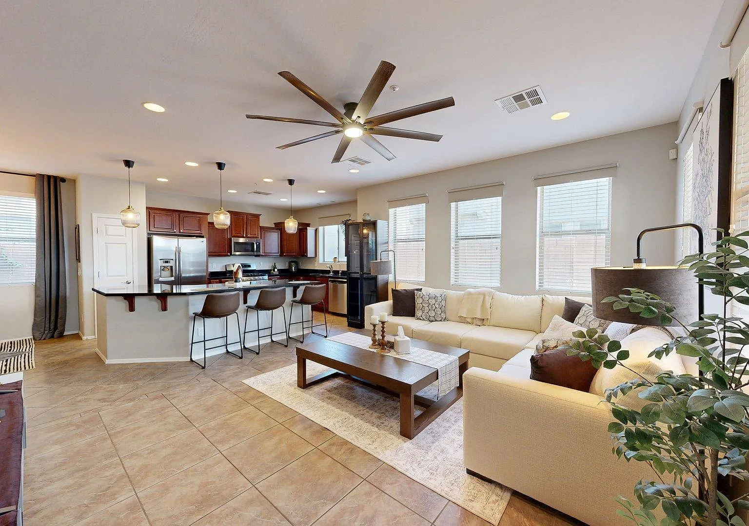 3 bed, 2.5 bath, 1675 sqft, $3,100 — Photo 1