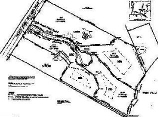 10 County Rd, Oak Bluffs, MA 02557