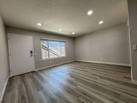 3rd image of 3755 47th St APT 2