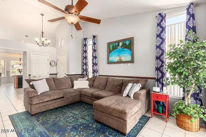 3 bed, 2.0 bath, 1257 sqft, $2,500 — Photo 3