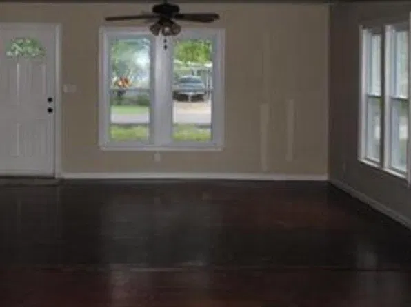 4621 Ogden Rd, Lake Charles, LA 70605
