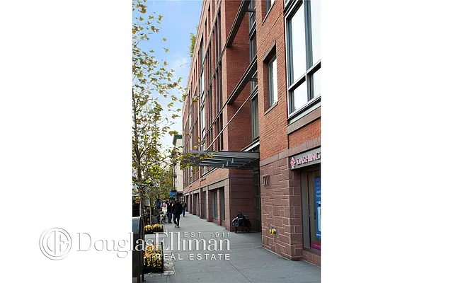 Sold by Douglas Elliman | media 18