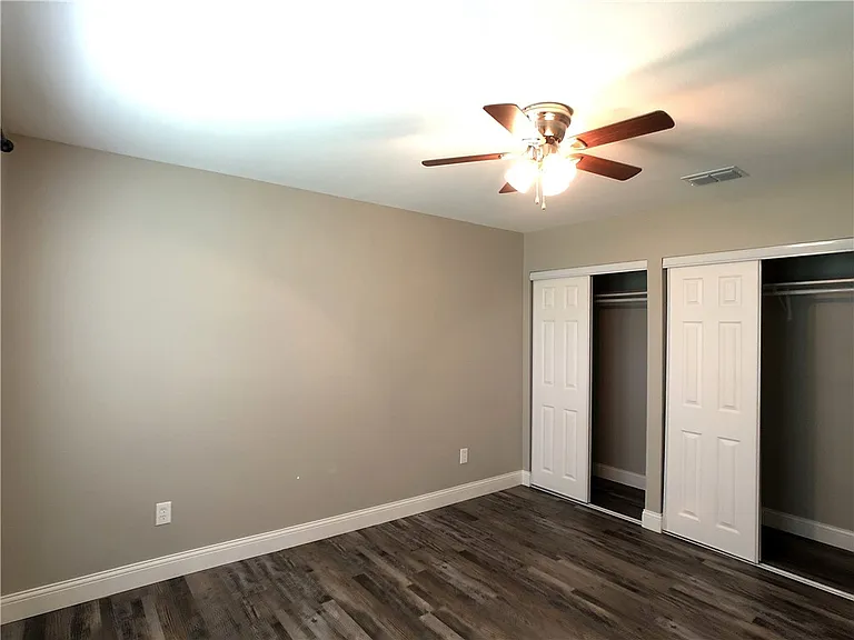 2409 Crews St #2409 — Photo 24