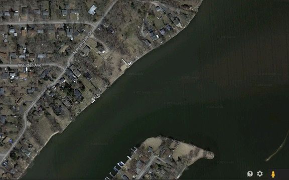 3rd image of 1017 W Elder Ave
