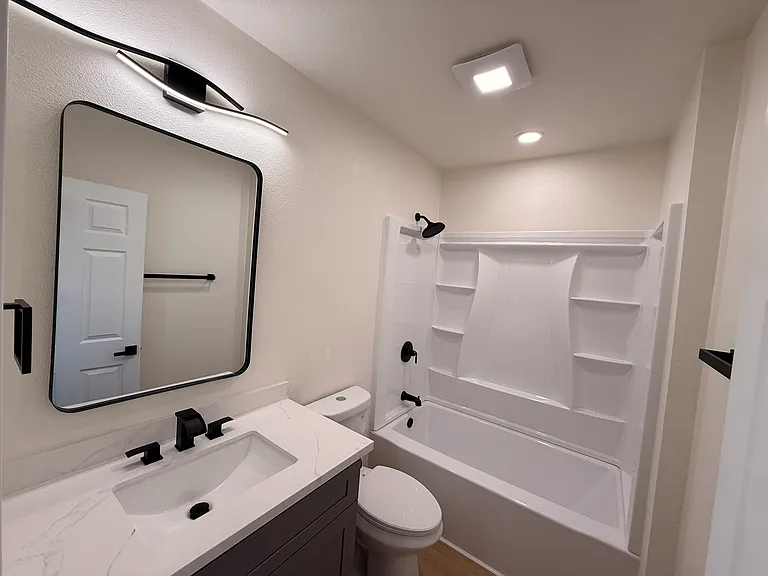 4078 Douglass Ave — Photo 12