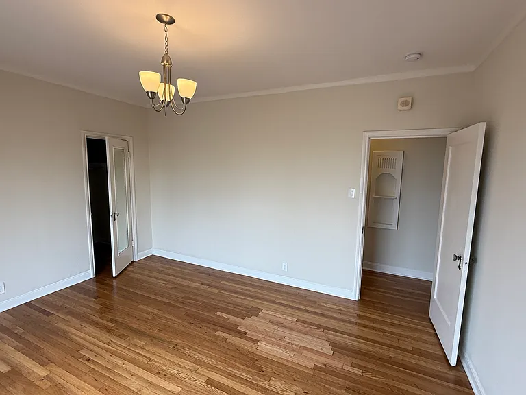 250 Point Lobos Ave #402 — Photo 6