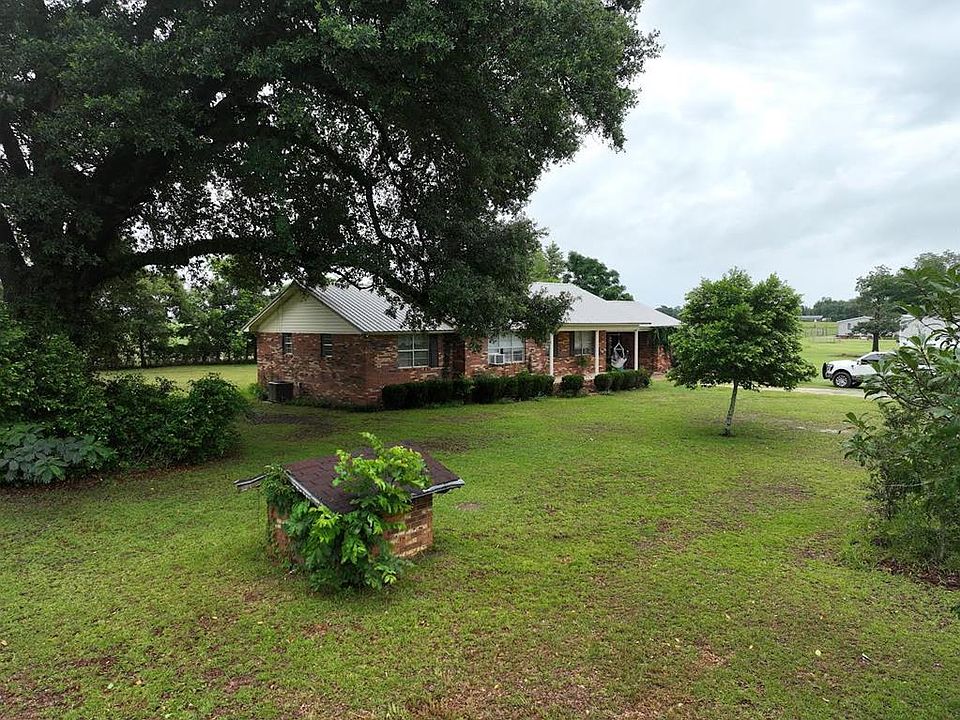 1st image of 5 Millerville Rd