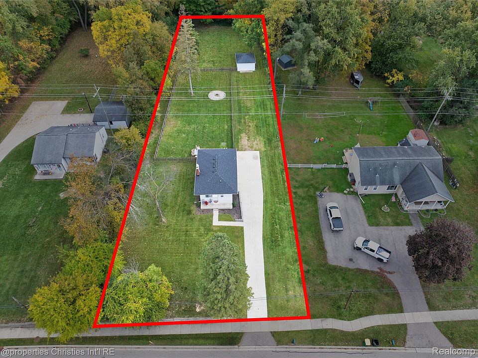 21470 Gill Rd, photo 4