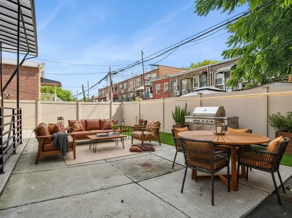 1433 East 52nd Street image 1 of 8