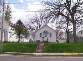 917 Front St, Albert Lea, MN 56007
