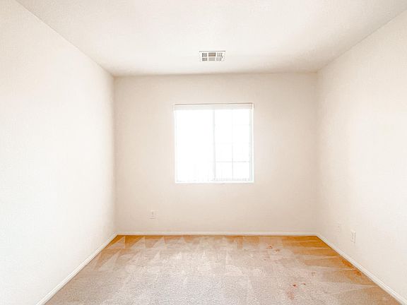 4th image of 9105 Sheffield Garden Ave