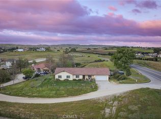 5785 Loma Real, Paso Robles, CA 93446