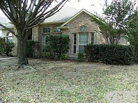 1st image of 7505 Silver Lake Dr