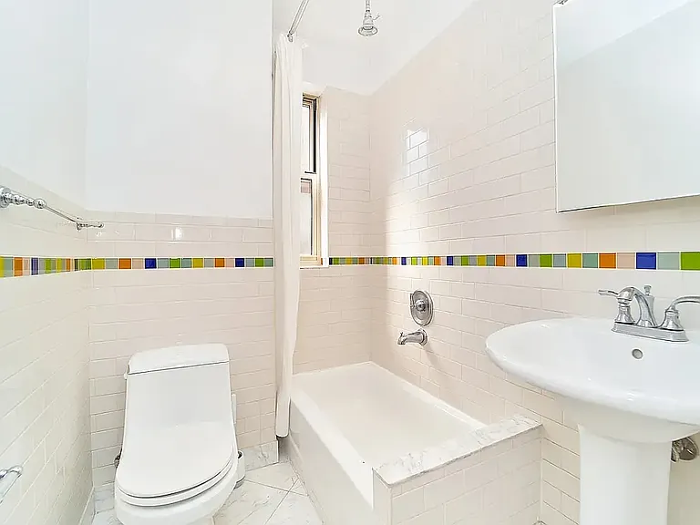 42 Grove St #6A — Photo 5
