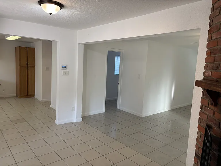 1227 Say Rd — Photo 9