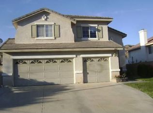 28613 Vineyard Ln, Castaic, CA 91384