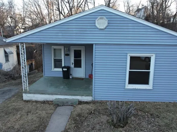 612 Shady Ave, Saint Joseph, MO 64505
