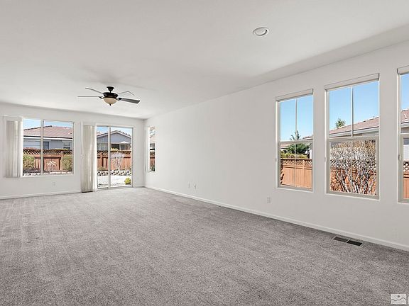 5th image of 1680 Medolla Dr