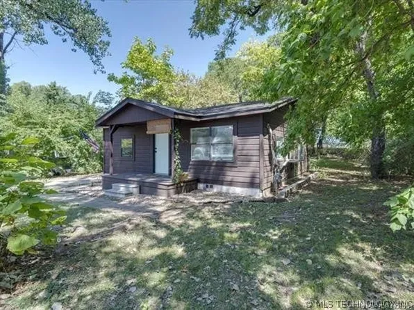 620 W Georgia St, Durant, OK 74701