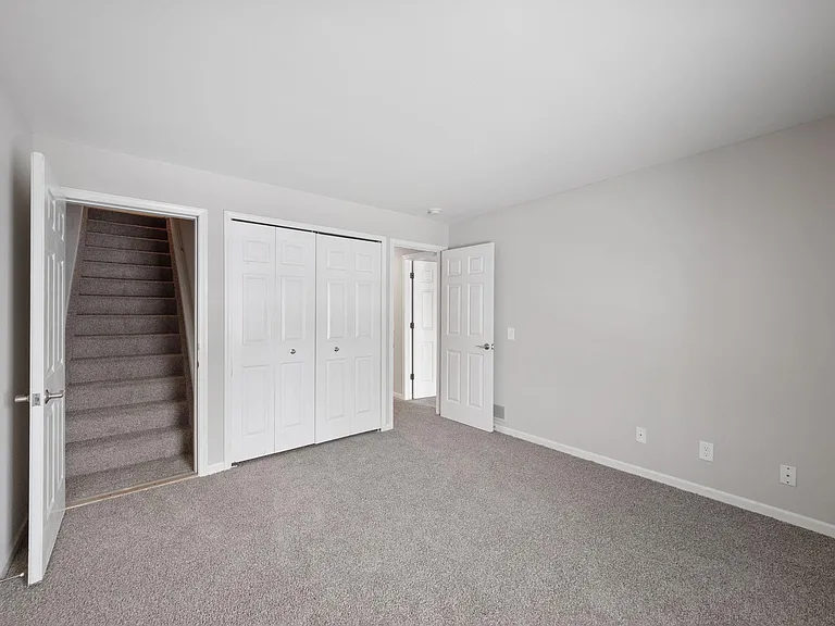 1645 Huntington Park #F — Photo 21