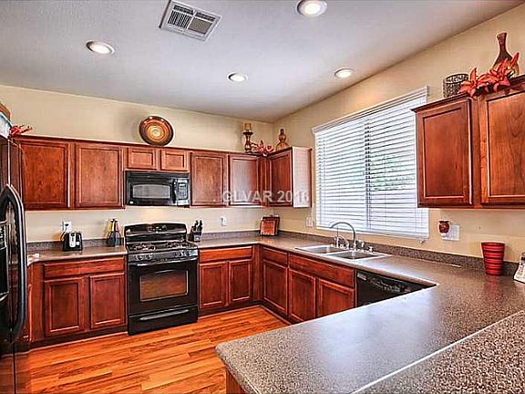 3rd image of 10616 Kearney Mountain Ave