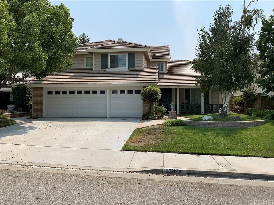 1st image of 23212 Sherwood Pl