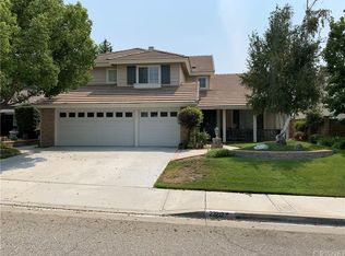 23212 Sherwood Pl, Santa Clarita, CA 91354