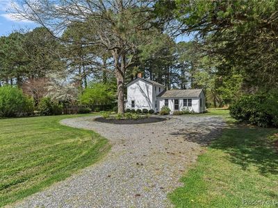 61 Virginia Rd, Irvington, VA, 22480