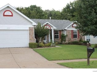 4242 Cherry Wood Trail Dr, Florissant, MO 63034