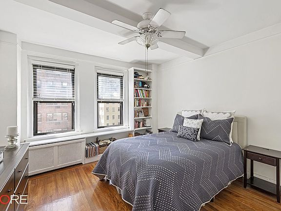 3rd image of 321 E 54th St APT 7A