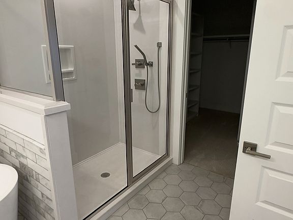 4th image of 2262 Snowden Pl