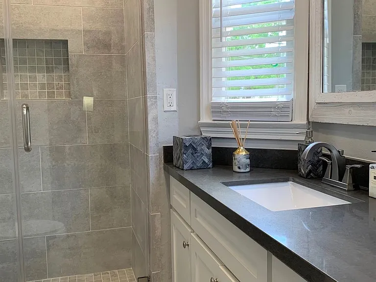3909 Rice Blvd — Photo 14