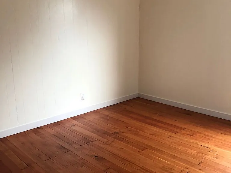 504 N K St — Photo 16