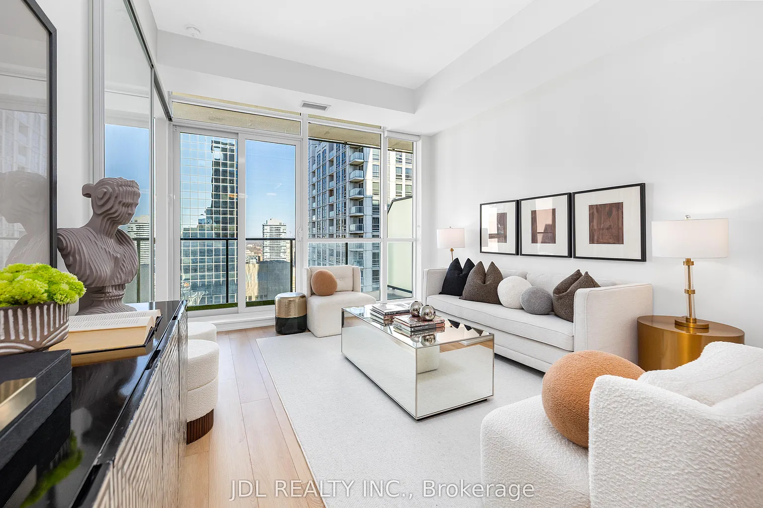 770 Bay St #2302 photo 1
