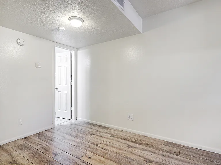 13515 Copper Ave NE #1 — Photo 7