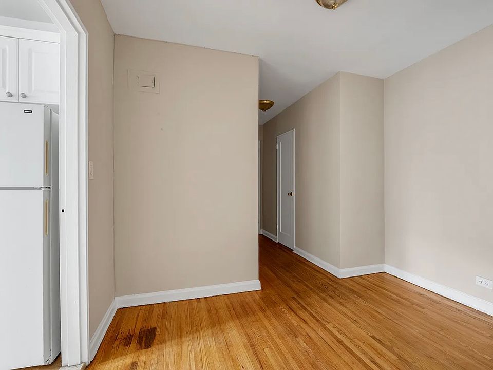 1st image of 20510 43rd Ave #1A