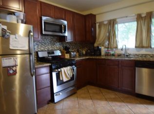 29 Lawrence St, Brighton, MA 02135