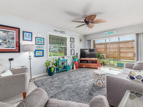 4th image of 11 Lake Vista Trl APT 102