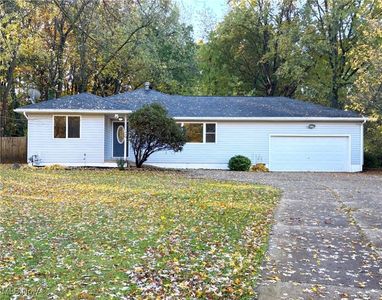 1976 King Dr, Stow, OH, 44224