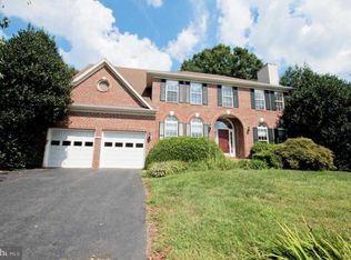13112 Peach Leaf Pl, Fairfax, VA 22030