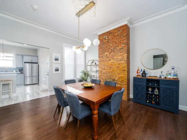 380 Princeton Avenue image 6 of 28