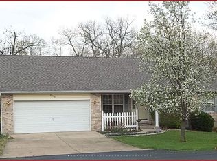 9376 Oak Leaf Trl, Hillsboro, MO 63050