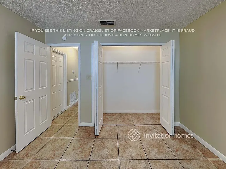 109 Slade Dr — Photo 13