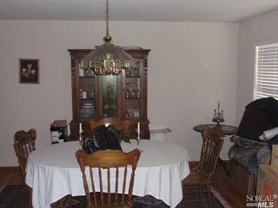 2nd image of 419 Oakwood Dr