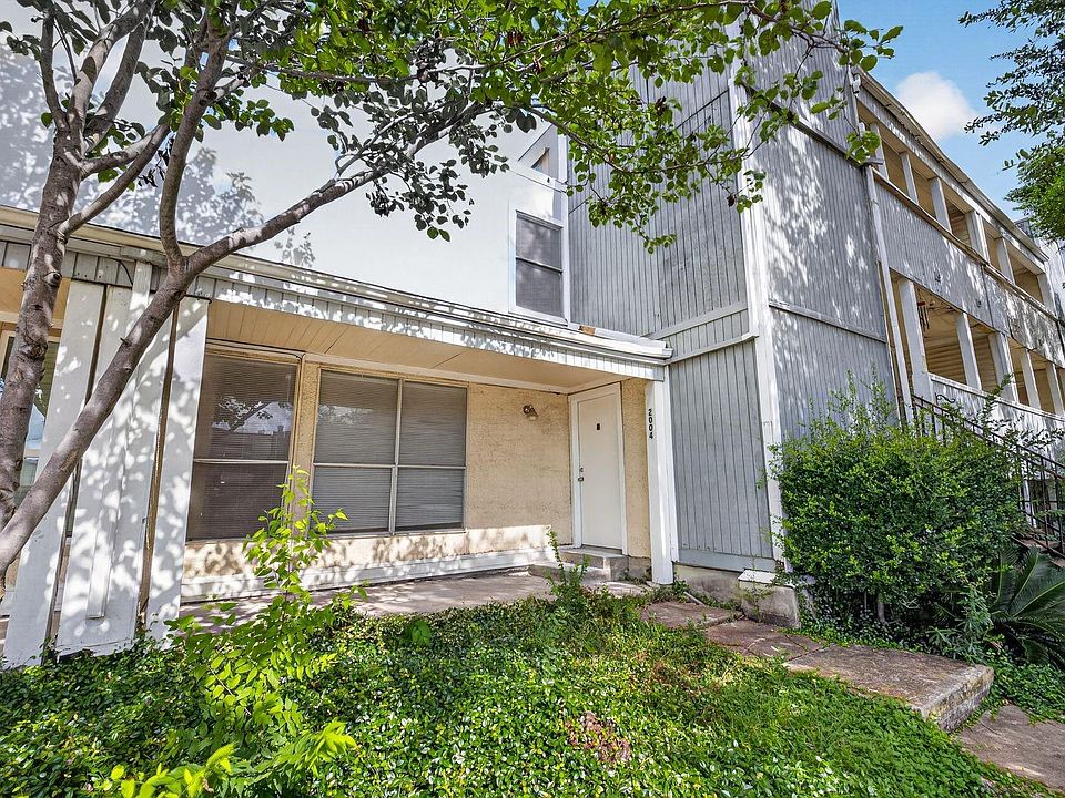 1st image of 781 Country Place Dr APT 2004