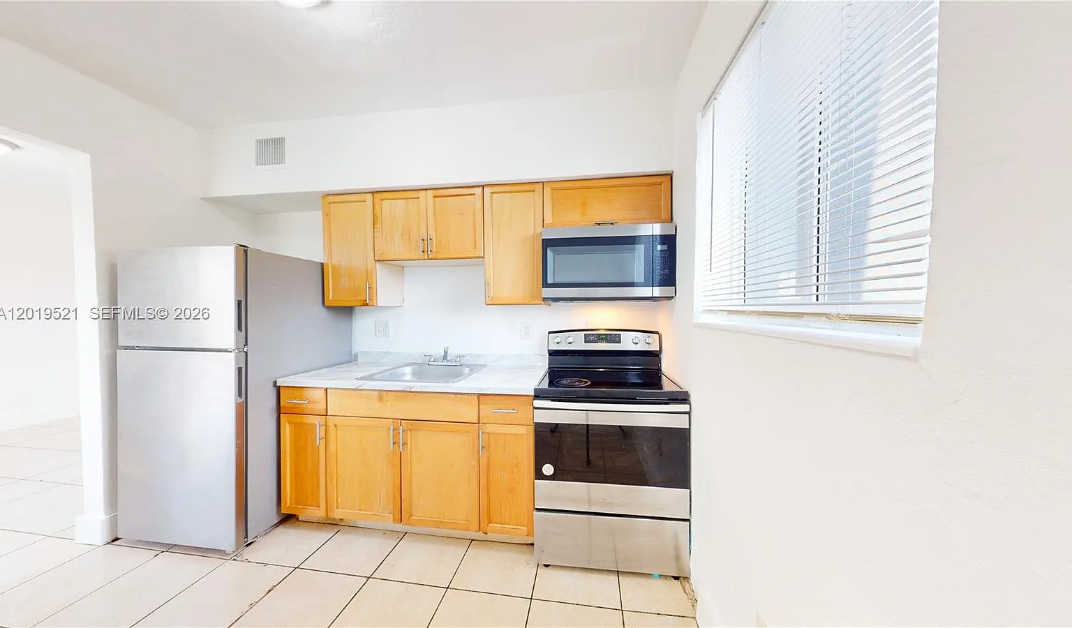 Woodmere Sub — Photo 4