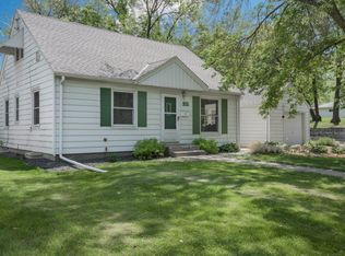425 Adams Ave, Hopkins, MN 55343