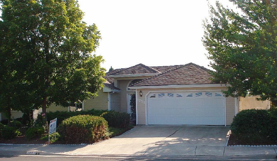 1st image of 1751 Sandpiper Dr