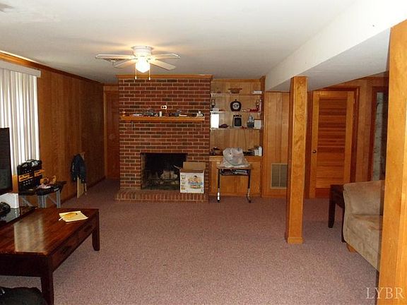 3rd image of 309 Swain Dr