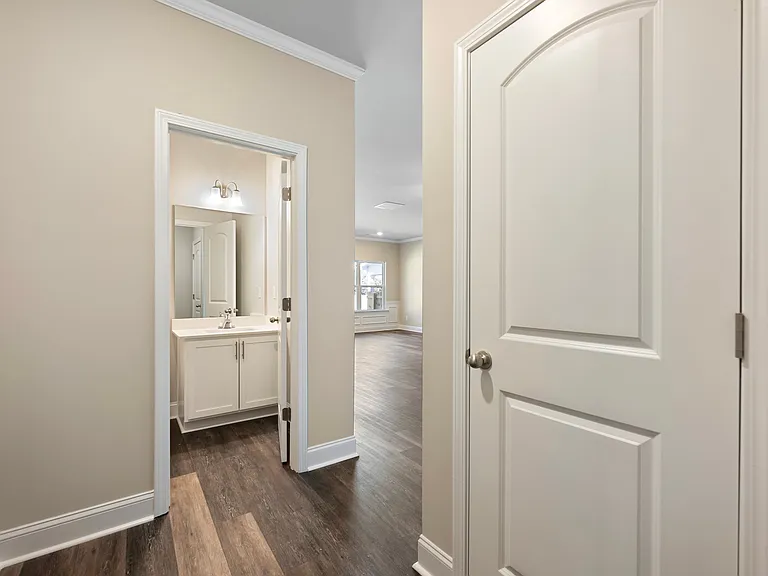 6145 Colston Ln — Photo 11